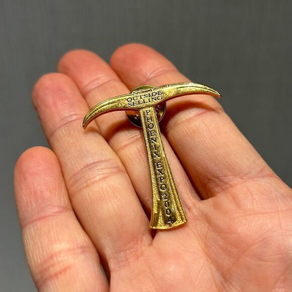 VTG John Deere Expo Pins Lot 2004 Hat Lapel Phoenix Tractors Combines Mowers Sal - Picture 8 of 12